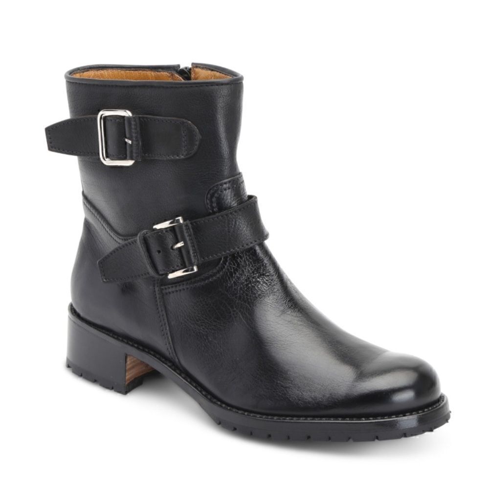 Frye Vicky Engineer Ankle Bootie. 7.5 - Picture 3 of 13